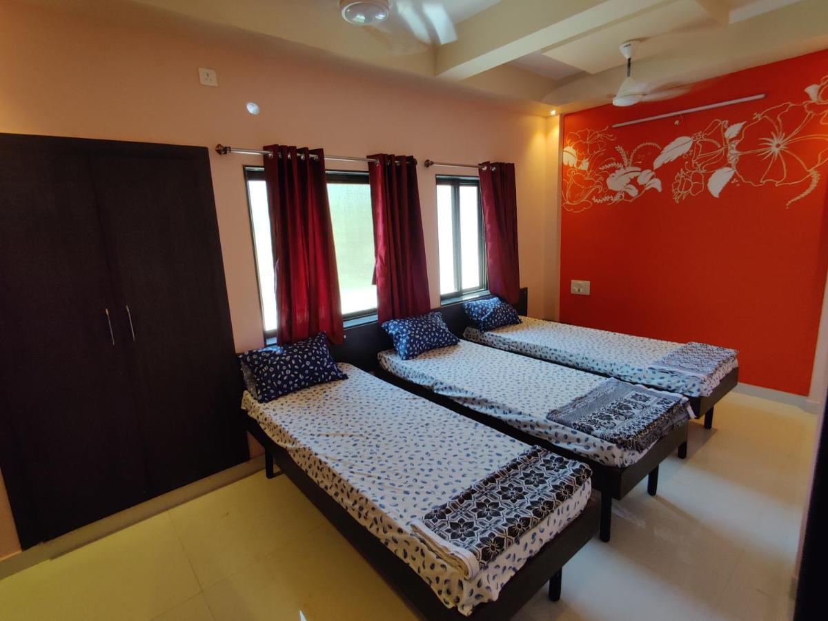 Bandekar Home Stay Mālvan Buitenkant foto
